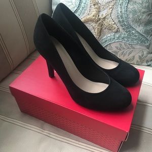 Never worn Kelly & Katie black pumps from DSW.